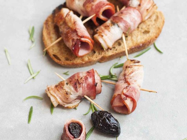 appetizer bacon bread cooking